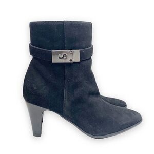 Aquatalia 'Danele' Weatherproof Almond Toe Suede Boot Black Women’s Size 7 (M16)